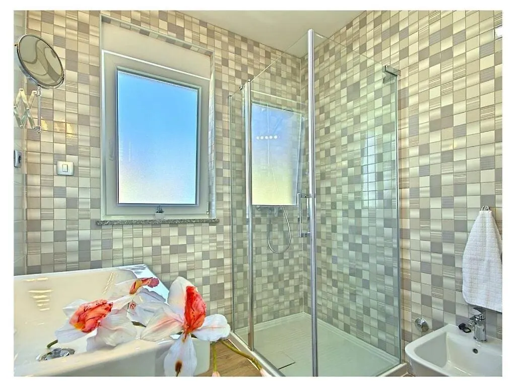 Villa Luka Apartment Gray Mit Pool Funtana