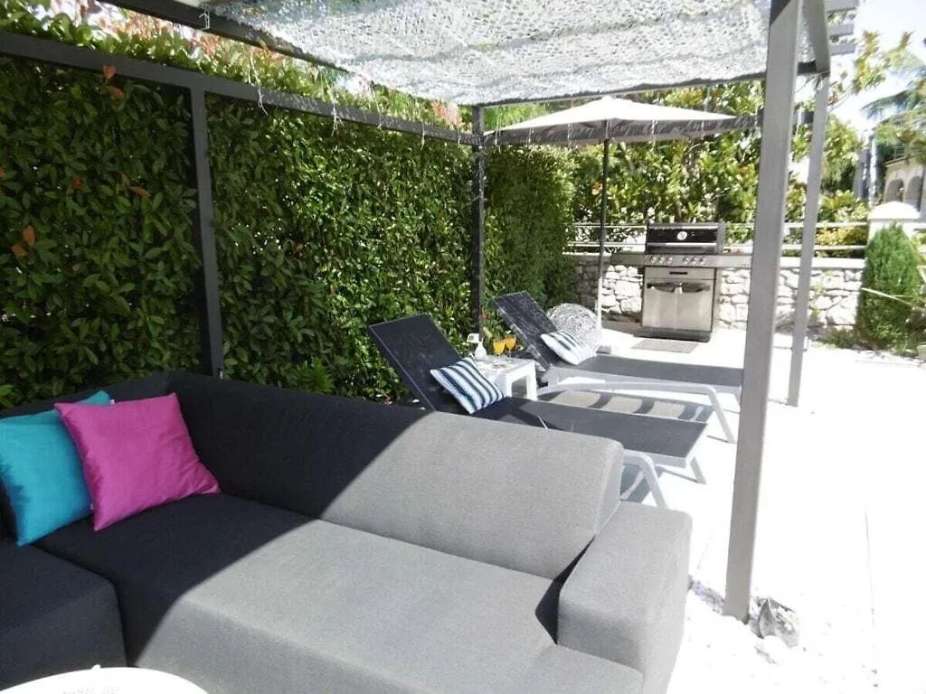 Holiday home Villa Luka Apartment Gray Mit Pool Funtana